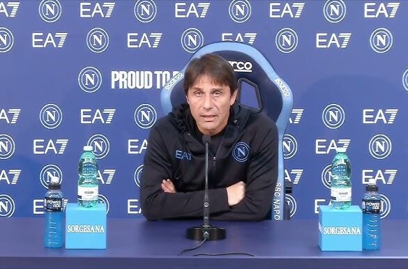 Il tecnico del Napoli Antonio Conte